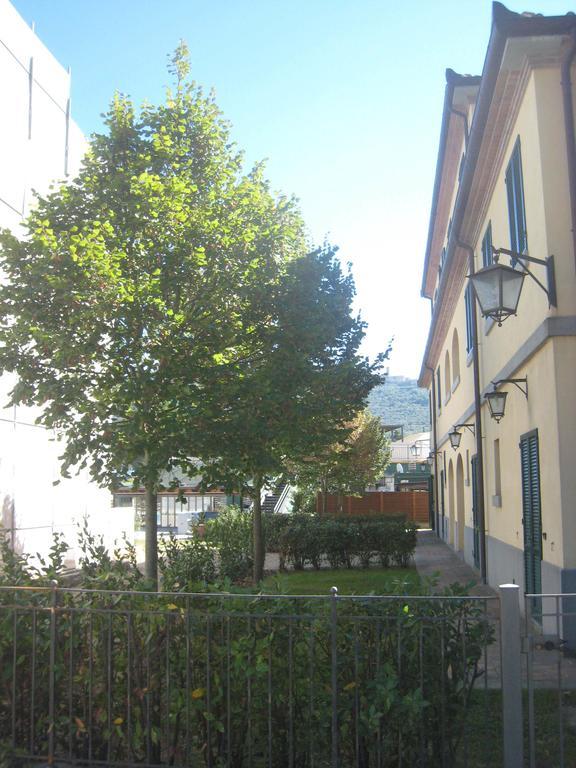 Seven Cortona Acomodação com café da manhã Exterior foto